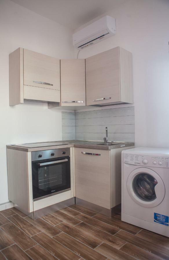 La Bellavista Mola Di Bari Apartment ภายนอก รูปภาพ